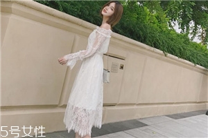 蕾絲長裙配什么上衣？優(yōu)雅氣質(zhì)小女人