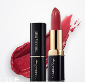 2018情人節(jié)抹什么口紅？吻完還存在的持久口紅