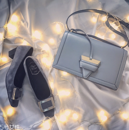 loewe是奢侈品嗎？西班牙百年奢華品牌
