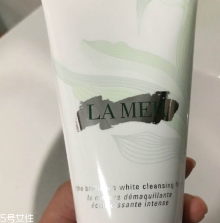 lamer海藍之謎和阿瑪尼哪個好？