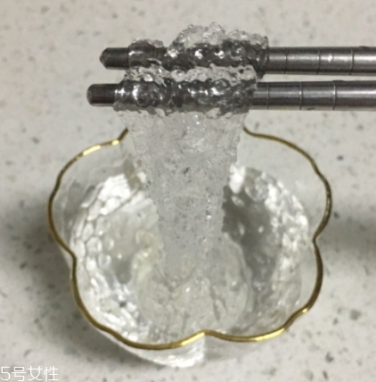 雪燕可以煮嗎？來(lái)看看雪燕的烹煮過(guò)程