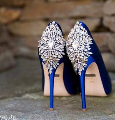 badgley mischka鞋子怎么樣？結(jié)婚選它就對(duì)了