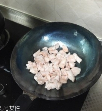章丘鐵鍋怎么開鍋？臻三環(huán)鐵鍋開鍋教程