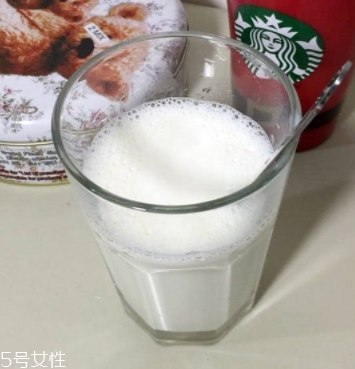 藍(lán)胖子奶粉甜嗎？鮮奶滋味的藍(lán)胖子