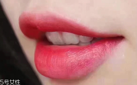 dior迪奧520和迪奧080哪個好看？