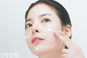 面霜可以晚上用嗎？面霜也分早晚霜