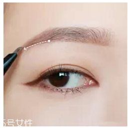 眉粉怎么畫眉毛好看？這么用眉妝超完美