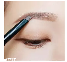 眉粉怎么畫眉毛好看？這么用眉妝超完美