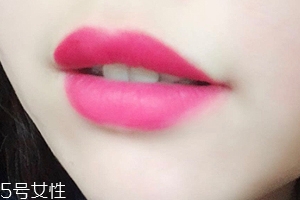 魅可珊瑚色口紅是幾號？relentlessly red桃花粉