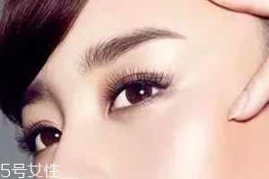 怎么化標(biāo)準(zhǔn)眉？三點(diǎn)法打造親和眉形