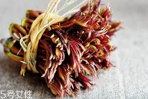 香椿吃了上火嗎？怕上火吃涼拌香椿