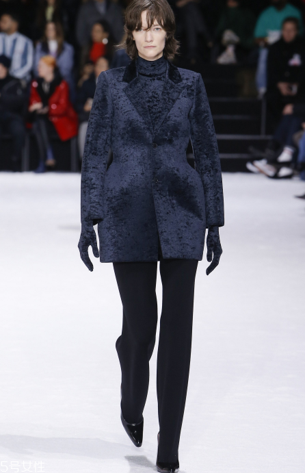 balenciaga巴黎世家2018秋冬系列好看嗎_有哪些款式？