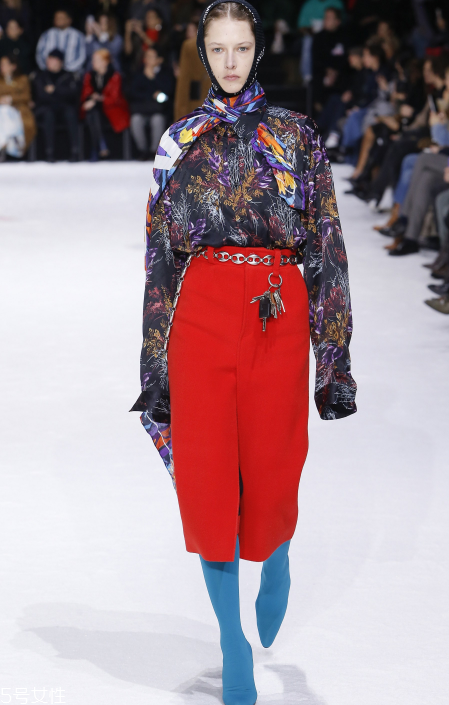 balenciaga巴黎世家2018秋冬系列好看嗎_有哪些款式？