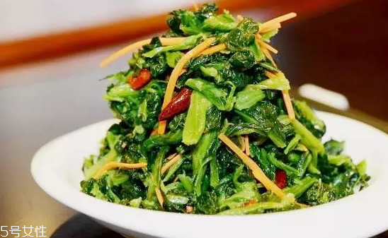 油菜怎么炒不苦？焯水能去掉苦味