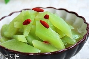 萵筍生吃好還是熟吃好？煮熟后維生素含量大大降低