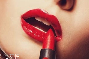 口紅融化了可以放冰箱嗎？冰凍3小時(shí)即可恢復(fù)