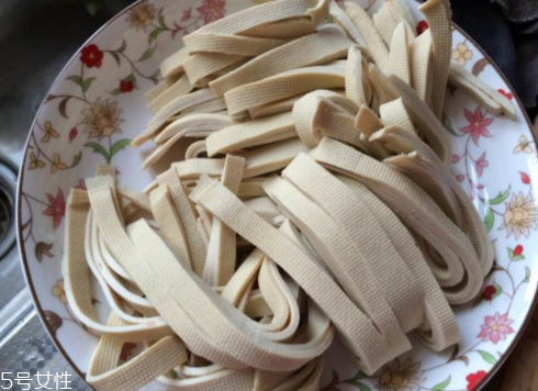 豆腐皮泡一天能吃嗎？泡太軟口感不好