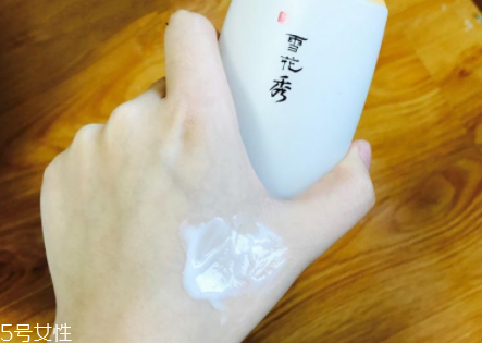 雪花秀滋陰套裝適合什么膚質(zhì)？所有肌膚都適用