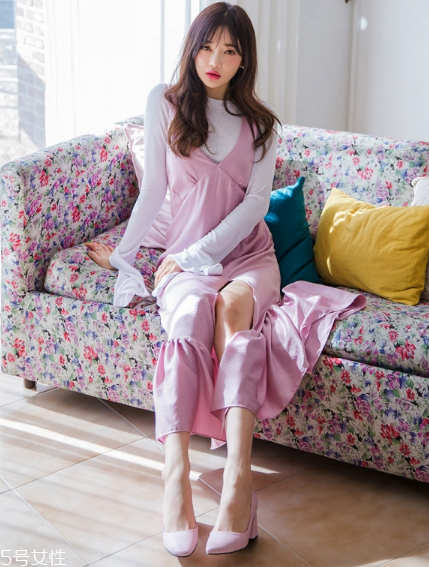 圓頭高跟鞋怎么搭配？顯高又淑女