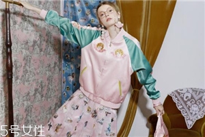 2022年新款棒球服？打造早春休閑風