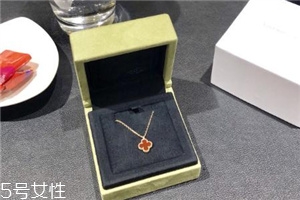 梵克雅寶屬于奢侈品嗎？名流貴族追捧的頂級(jí)珠寶