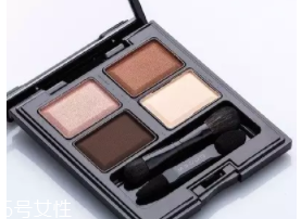 單眼皮如何畫眼影？亮色眼影會制造車禍現(xiàn)場