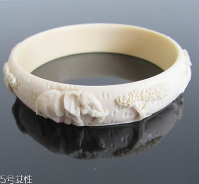 象牙手鐲可以天天戴嗎？這些忌諱要清楚