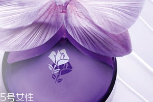 蘭蔻塑顏雪花霜怎么用？按照官方提拉手法效果最好