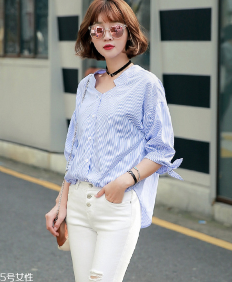 豎條紋衣服怎么搭配？顯瘦顯高不在話下