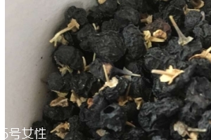 黑枸杞青少年能吃嗎？可以適量喝