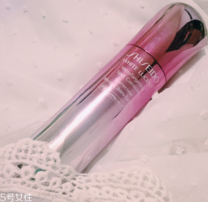 資生堂新透白祛斑精華液怎么樣？美白實力派