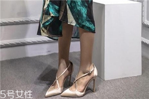 高跟鞋240是多少碼？高跟鞋碼數(shù)的意思