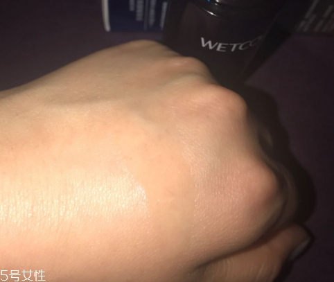 精華油什么時(shí)候用？混合使用比較多