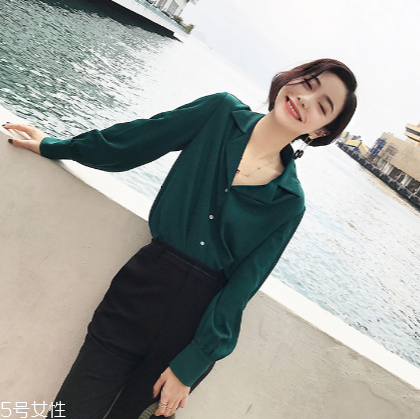 襯衫可以用熱水洗嗎？要看襯衫材質(zhì)