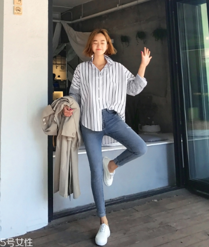 寬松襯衣怎么穿好看？造型感十足的穿搭