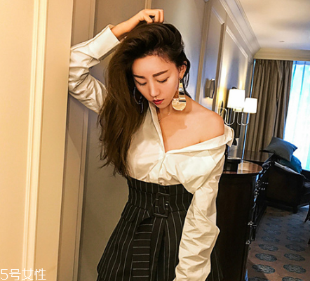 襯衫有霉點(diǎn)怎么去除？襯衫發(fā)霉這樣做