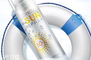 防曬噴霧和粉餅可以一起用嗎？