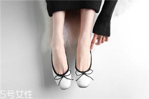 2022流行什么單鞋？有眼光的女生都在穿它