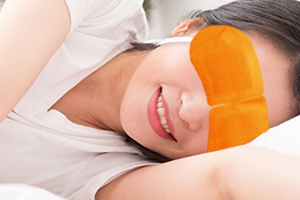 閃亮蒸汽眼罩怎么用？給你的眼睛做spa
