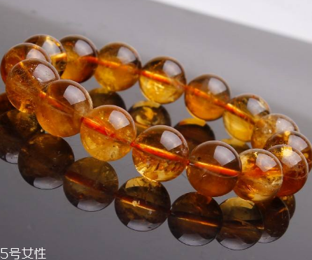 黃水晶手鏈多少錢？一般在百元左右
