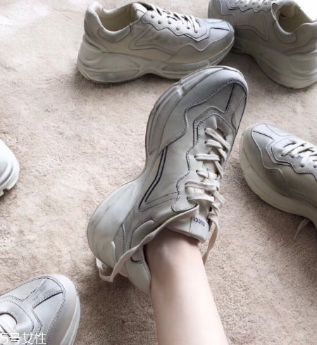 gucci老爹鞋有女款嗎？明星們?nèi)耸忠浑p