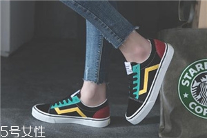 帆布鞋為什么容易開膠？帆布鞋要仔細(xì)愛護(hù)