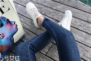 帆布鞋太大了怎么辦？鞋子選碼要仔細