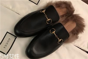 gucci拖鞋是什么毛？明星人手一雙
