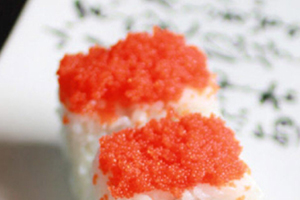 飛魚籽可以生吃嗎？日料壽司都愛它