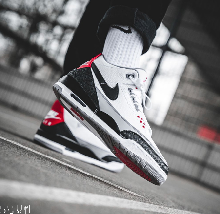 air jordan 3 tinker上腳效果怎么樣？