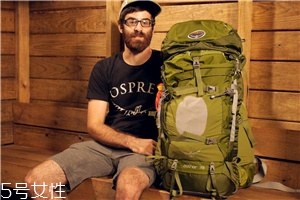 osprey和始祖鳥哪個好？戶外背包品牌pk