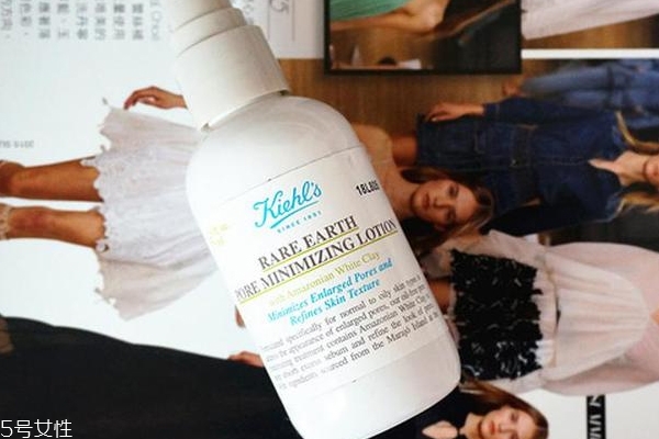 科顏氏白泥乳液怎么樣？搖勻使用不搓泥