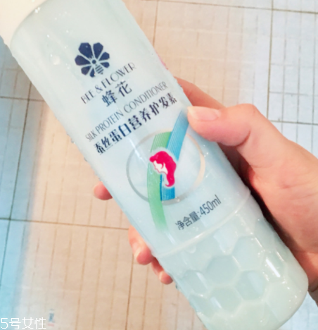護(hù)發(fā)素能卸妝嗎？最好不要長(zhǎng)期使用