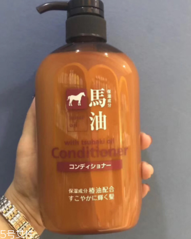 護(hù)發(fā)素能當(dāng)身體乳用嗎？護(hù)發(fā)素洗澡了會(huì)怎樣？